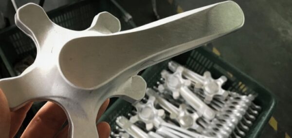 Flashless forging technology